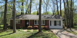 Lovely 3 Bed/1.5 Bath Home - Meadowbrook Subdivision in Salisbury - Large Back Deck - Wooded Back Yard - Storage Shed - Walking Trails Gallery 1