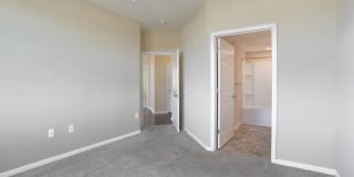 Quarters at Park View Gallery 17