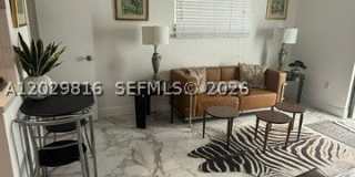 8850 SW 52 ST Gallery 1