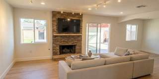 7101 Fallbrook Avenue Gallery 7