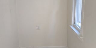 47 Dickerman Street Gallery 3