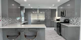 279 Lake Avenue Gallery 1