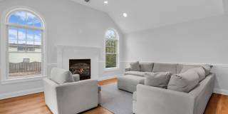 7 Anderson Street Gallery 17