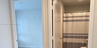 2535 NE 193rd St Gallery 16