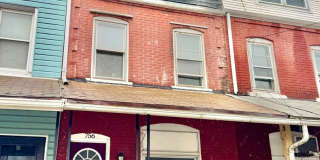 THREE Bedroom/ONE Bath Row Home Gallery 1