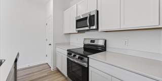 New Construction Four Bedroom! Gallery 16