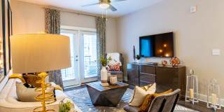 Cortland at the Hill Gallery 6