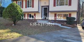 Beautiful 5 bedroom/3 bath in Stone Mountain! Gallery 1