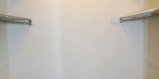 423 5th Street Gallery 17