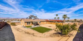 29 Palms home in great neighborhood! Gallery 33