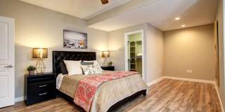 Spacious 3 BDR Townhome on Golf Course Gallery 42