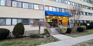 142 Main Street unit: 3D Gallery 1