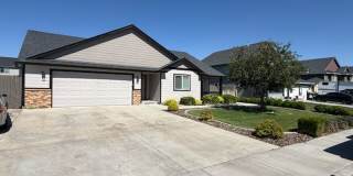 Single Story Home in Quiet Family Friendly Neighborhood Gallery 1