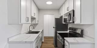 109th Place Apartments Gallery 7