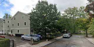 Five Bedroom + Two & half Bath in Lower Allston Five Bedroom + Two & half Bath in Lower Allston Gallery 1