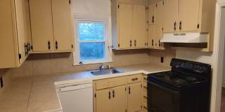 2 Bedroom  1bd House Gallery 3