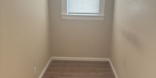 486 North Maple Avenue Gallery 4