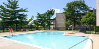 Verona at Silver Hill Gallery 12