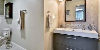 GORGEOUS REMODELED HOME WALKING DISTANCE TO WESTLAKE ELEMENTARY COMING TO THE MARKET SOON! Gallery 25