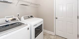 4 Bedroom 3.5 Bath Townhouse in Kingsbridge at Park West - Mt Pleasant Gallery 14