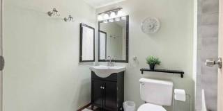 78 10th Street East Gallery 7