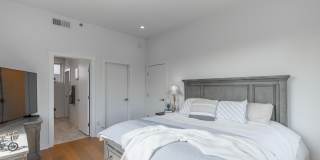 411 Fairpoint Street Gallery 24