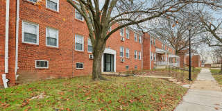 Oak Grove Gallery 11