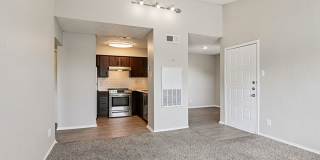 Creekside Apartment Homes Gallery 12