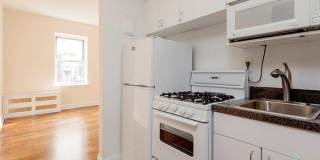 440 East 85th Street Gallery 3