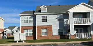 Village Crossing Gallery 21