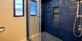 Luxurious Coastal Living: Fully Remodeled 3-Bed, 3.5-Bath with Ocean Views in Sea Point Gallery 28