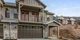 5996 N Fairview Drive Gallery 1