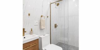 462 Bergen Street Gallery 8
