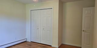 2758 N Cedar Avenue Gallery 14