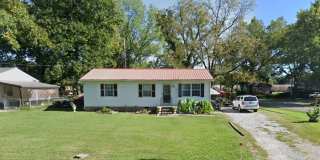 Renovated 3 Bedroom Home in Guthrie, KY! Gallery 1