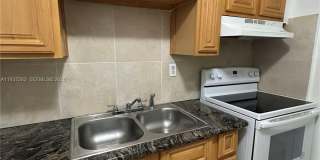 1220 NE 110th Ter Gallery 1