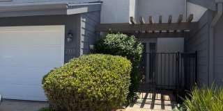 Highly Desirable Park Point Loma Townhome! Gallery 1