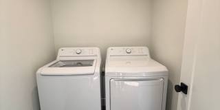 Brand New, Luxury Construction 3 bed, 2.5 ba, EV Charging INCLUDED! Gallery 12