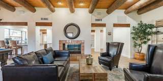 Club Valencia Gallery 28