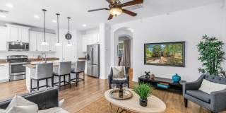 4/3/2 HOME IN EDINA GARDEN OF EDEN Gallery 24