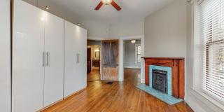 5 Bed/ 2.5 Bath Phenomenal Old Louisville Home Gallery 15
