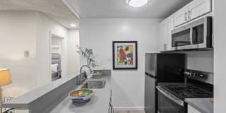 121 Piccadilly Pl Apt A Gallery 2