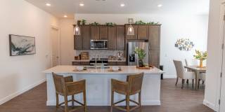 Cadence Creek at Towne Lake - 55+ Apartment Homes Gallery 5