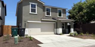 Newly built two story home in Wild Oak Subdivision Gallery 4