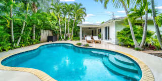 6 Northeast 19th Street Gallery 27