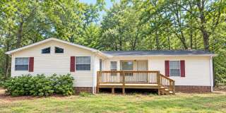 NOW LEASING FOR AN OCTOBER 9 MOVE-IN! Gallery 1