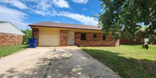 3 Bedroom 1.5 Bath home in Shawnee! Gallery 1