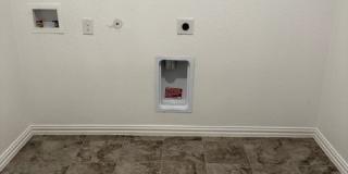 427 Alpha Gallery 31