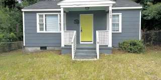 Beautifully remodeled 2-bedroom, 1-bathroom home with a perfect blend of comfort and convenience Gallery 1