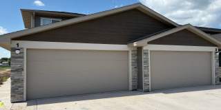 Pinnacle Townhomes Gallery 1